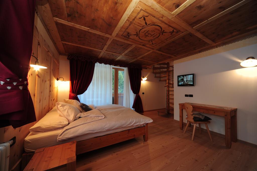 Chalet Alpenrose Bio Wellness Naturaktivhotel Cogolo Luaran gambar